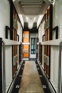 Billede fra billedgalleriet på Sleepbox Hostel Suratthani i Suratthani