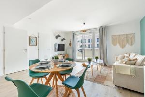 Et opholdsområde på Refuge Naturel au Cœur des Docks by So Homy - 1 Bed Room 4 PAX