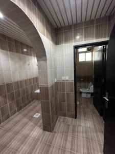 Koupelna v ubytování فندق صحاري نجران