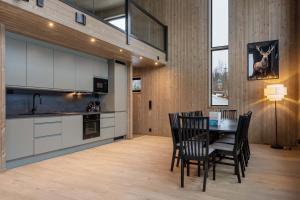 Køkken eller tekøkken på Vestbyvegen 34A By Vacation Trysil