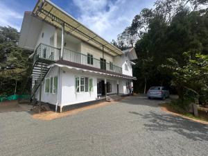 Bygningen som feriehuset ligger i