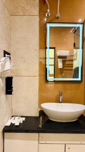 Koupelna v ubytování Pheonix Luxury Inn + 48 fotografií