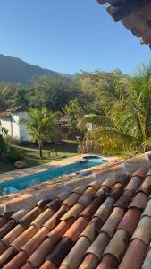 Bazén v ubytování Fazenda Capela Real nebo v jeho okolí