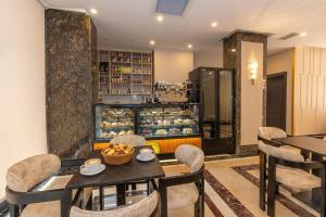 Et opholdsområde på Tumar Hotel