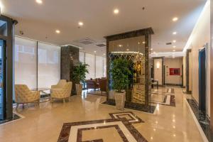 Et opholdsområde på Tumar Hotel