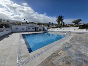 Hồ bơi trong/gần Muthu La Perla Tenerife