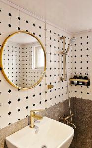 Ένα μπάνιο στο 미미스테이 1st