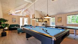 Biliár nebo kulečník v ubytování Villavilla #410 - Asserboliseleje, Nordsjælland + 18 fotografií