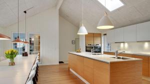 Køkken eller tekøkken på Villavilla #386 - Ebeltoft, Østjylland