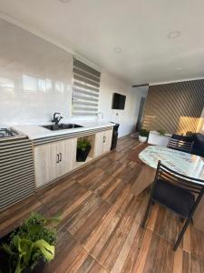 Kuchyň nebo kuchyňský kout v ubytování Cabañas Martina