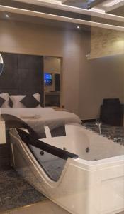 Μια τηλεόραση ή/και κέντρο ψυχαγωγίας στο mashotelabha