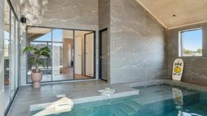 Swimmingpoolen hos eller tæt på Villavilla #660 - Henne Strand, Vestjylland