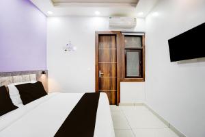 Et tv og/eller underholdning på Townhouse ROYAL ELAN + 26 billeder