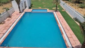 Swimmingpoolen hos eller tæt på Uday Horizon Resort