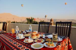 Φαγητό σε αυτό το ξενοδοχείο διαμερισμάτων ή κάπου εκεί κοντά