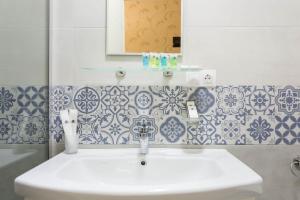 Et badeværelse på The Tbilisi Crest + 6 billeder