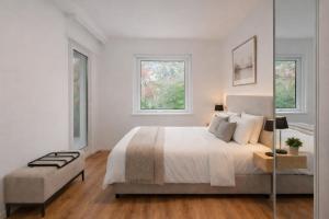 Giường trong phòng chung tại Trieste Sea Life