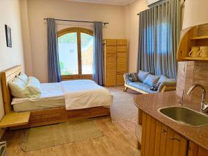 En eller flere senge i et værelse på Citadel Luxor + 65 billeder