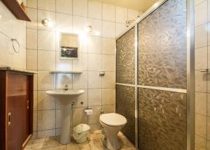 Et badeværelse på SOSSEGO AO PÉ DA SERRA - UM PARAÍSo + 112 billeder