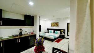 Η κουζίνα ή μικρή κουζίνα στο Corporate stays-Suncity