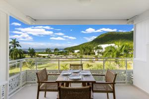 Naturlandskabet i nærheden af lejlighedshotellet