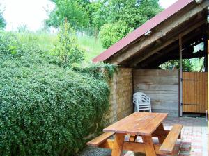 En have udenfor Chez leontine