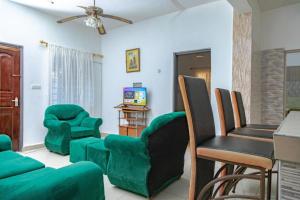 Posezení v ubytování Brightstar Apartments Diani