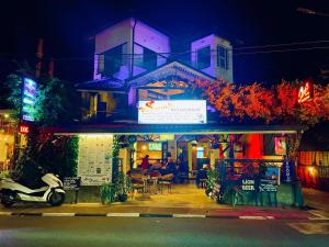 Το κτήριο όπου στεγάζεται  το ξενοδοχείο