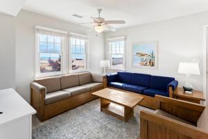 Khu vực ghế ngồi tại CAC-21A - Turtle