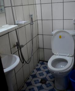 Bilik mandi di Appartements meublés GNB +10 gambar