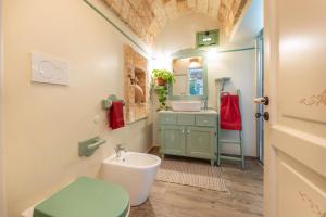 Et badeværelse på Villa Renedda + 41 billeder