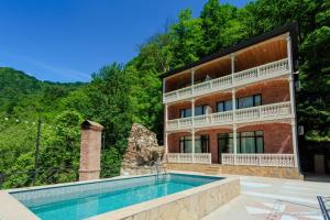 Swimmingpoolen hos eller tæt på Machakhela inn - Winery and Resort