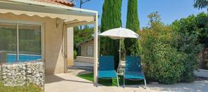 Bazén v ubytování Le Ch'ti Casot nebo v jeho okolí + 12 fotografií