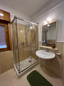 Et badeværelse på Casza me + 28 billeder