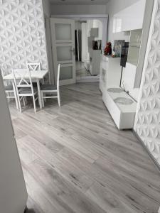 Køkken eller tekøkken på Apartament Zuza + 3 billeder