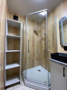 Phòng tắm tại Пан0рама