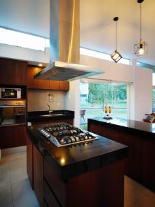 Nhà bếp/bếp nhỏ tại Casa Vida +36 ảnh