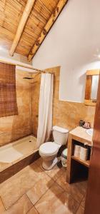 Phòng tắm tại Casa Viento Máncora