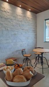 Khu vực ghế ngồi tại Pousada Contemplar Tiradentes