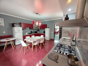 Køkken eller tekøkken på Pensiunea Beatrice