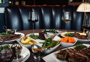 Mâncare la sau în apropiere de acest hotel