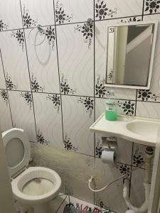 Et badeværelse på Kitnet aconchegante