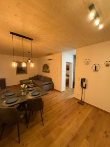 Fotografie z fotogalerie ubytování Appartement Fellsattler v destinaci Pötschach