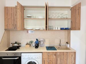 Kuchyň nebo kuchyňský kout v ubytování Central 2 Bedroom Apartments The Quiet Luxury 3 + 13 fotografií