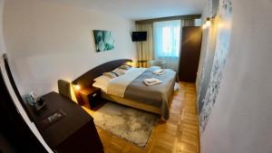 En eller flere senge i et værelse på Górska Sadyba SPA + 54 billeder