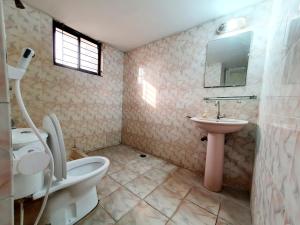 Koupelna v ubytování Evercare View Apartment