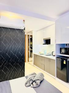 Nhà bếp/bếp nhỏ tại Amaatra suits