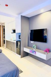 TV/trung tâm giải trí tại Amaatra suits +27 ảnh