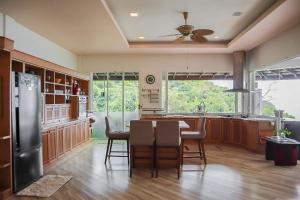 Køkken eller tekøkken på Hornbill Estate, Private Beachfront