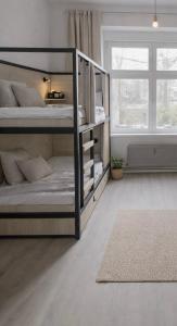 Postel nebo postele na pokoji v ubytování Berlin Sleep Club